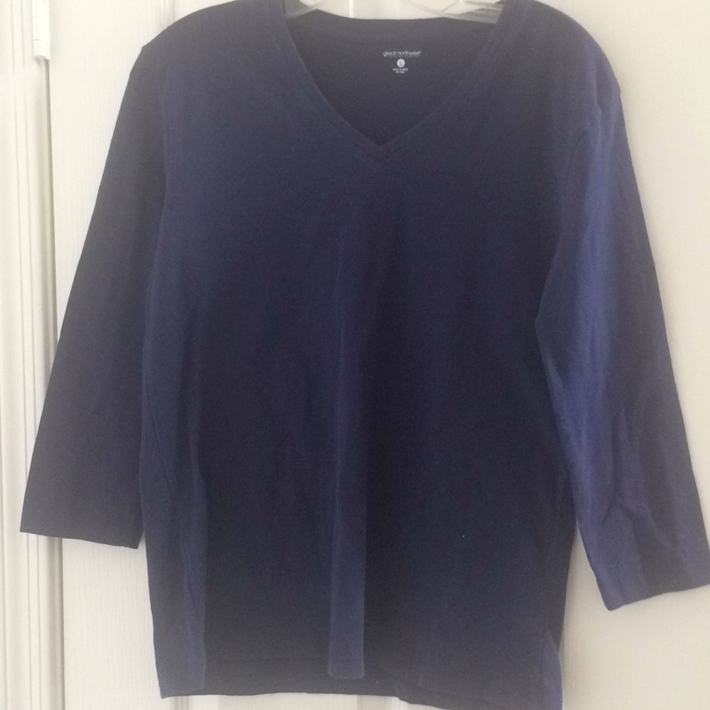 FINAL MARKDOWN Ladies great northwest tee large
